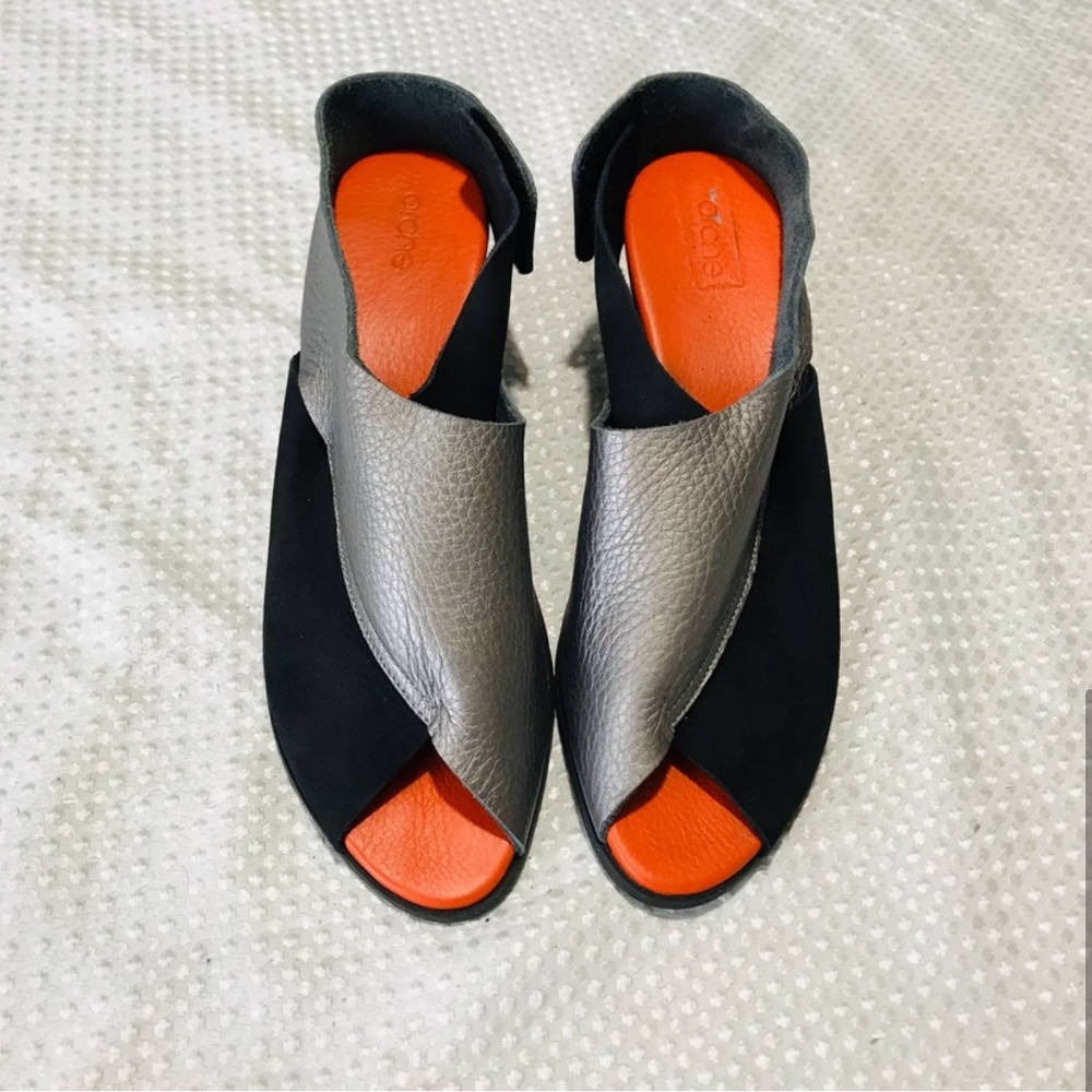 Pristine Arche Sandals in size 42 European/11.5 US